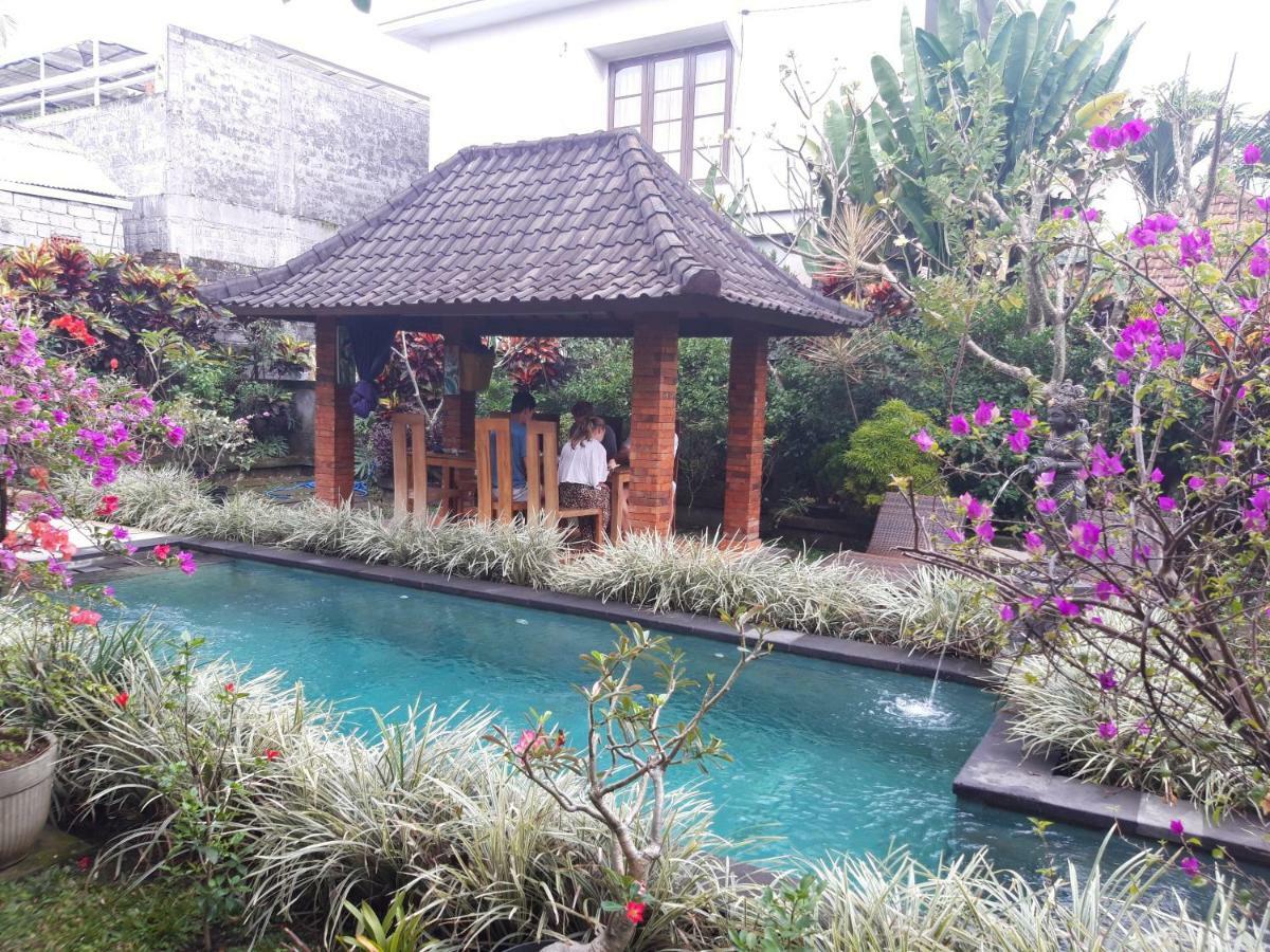 Casa de hóspedes Nami House 2*