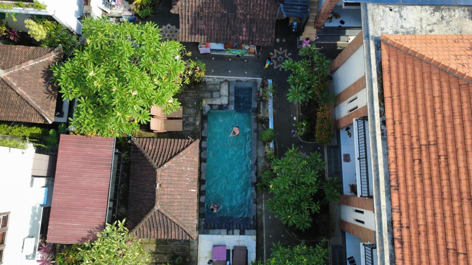 Nami House Guest house 2*